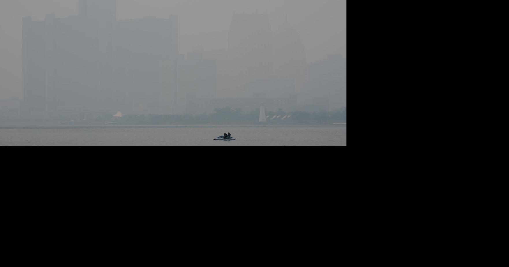 Wildfire smoke makes air unhealthy from the US Midwest to East Coast. Officials say stay inside