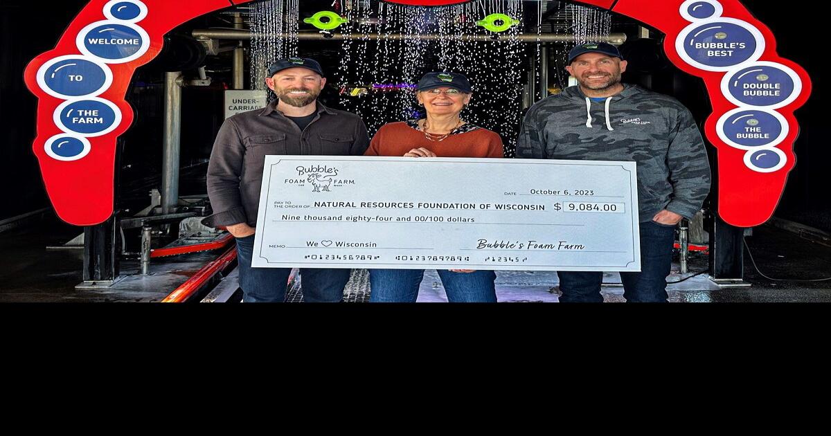 Bubble’s Foam Farm raises money for Wisconsin wildlife Oconomowoc