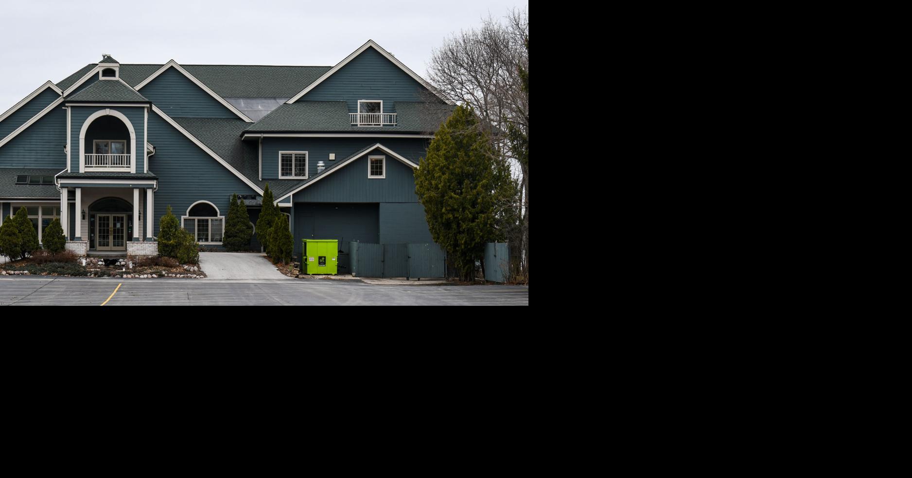 Delafield’s Seven Seas may reopen under new operator as a restaurant