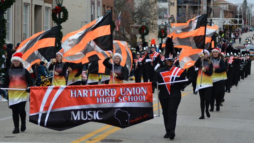 Hartford kicks off holiday season with Christmas parade Washington Co