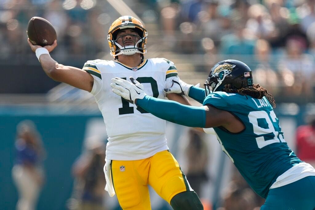 Love And Packers Look To Keep Pace In Tight NFC North Race When They ...