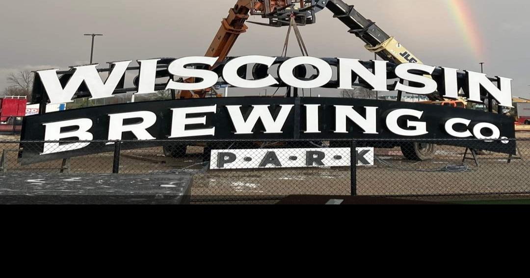 Dogs and suds Dockhounds have their own beer, onsite brewery