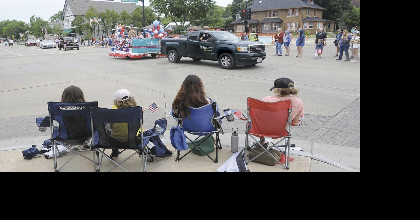 Family Fun before the Fourth in Thiensville Ozaukee County Slideshows