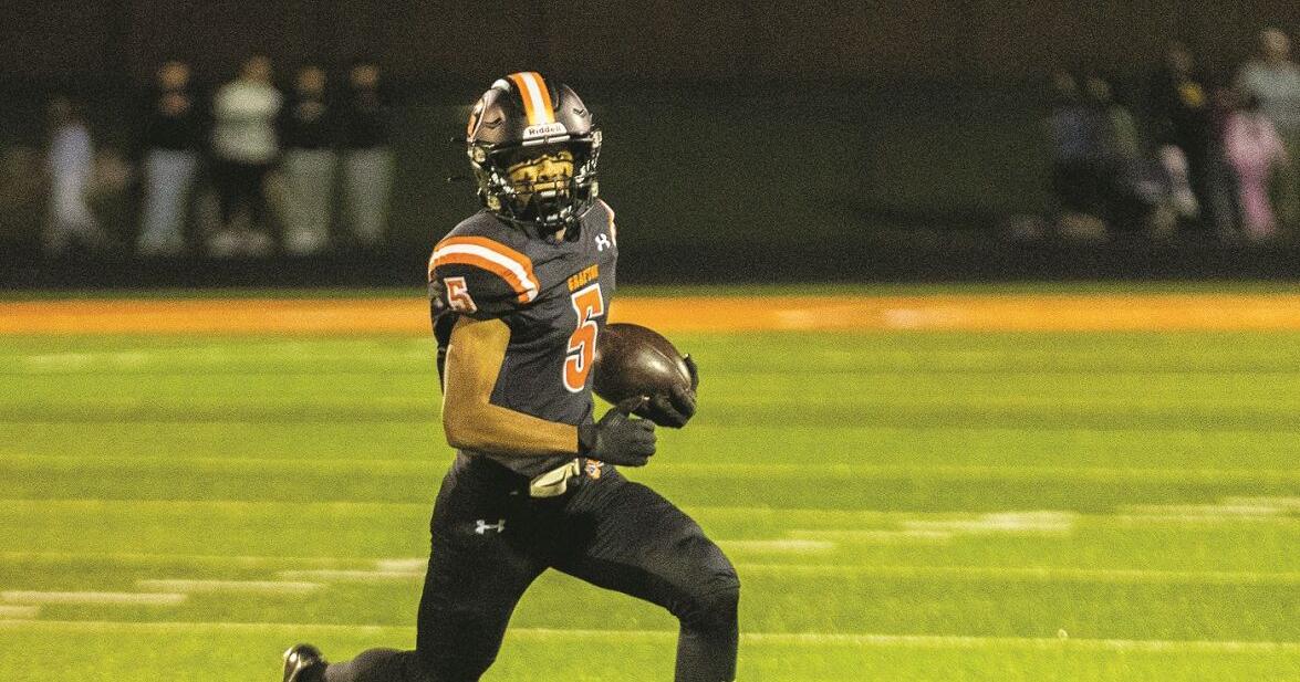Hawks earn Senior Night win
