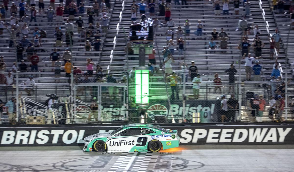 Nascar Socially Distanced Ticket Capacity Sold Out For Bristol Night Race Auto Racing Godanriver Com