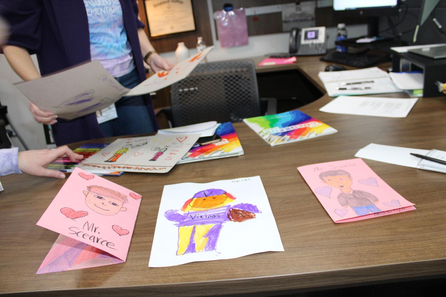 Clad in purple, Twin Springs Elementary remembers beloved P.E. teacher