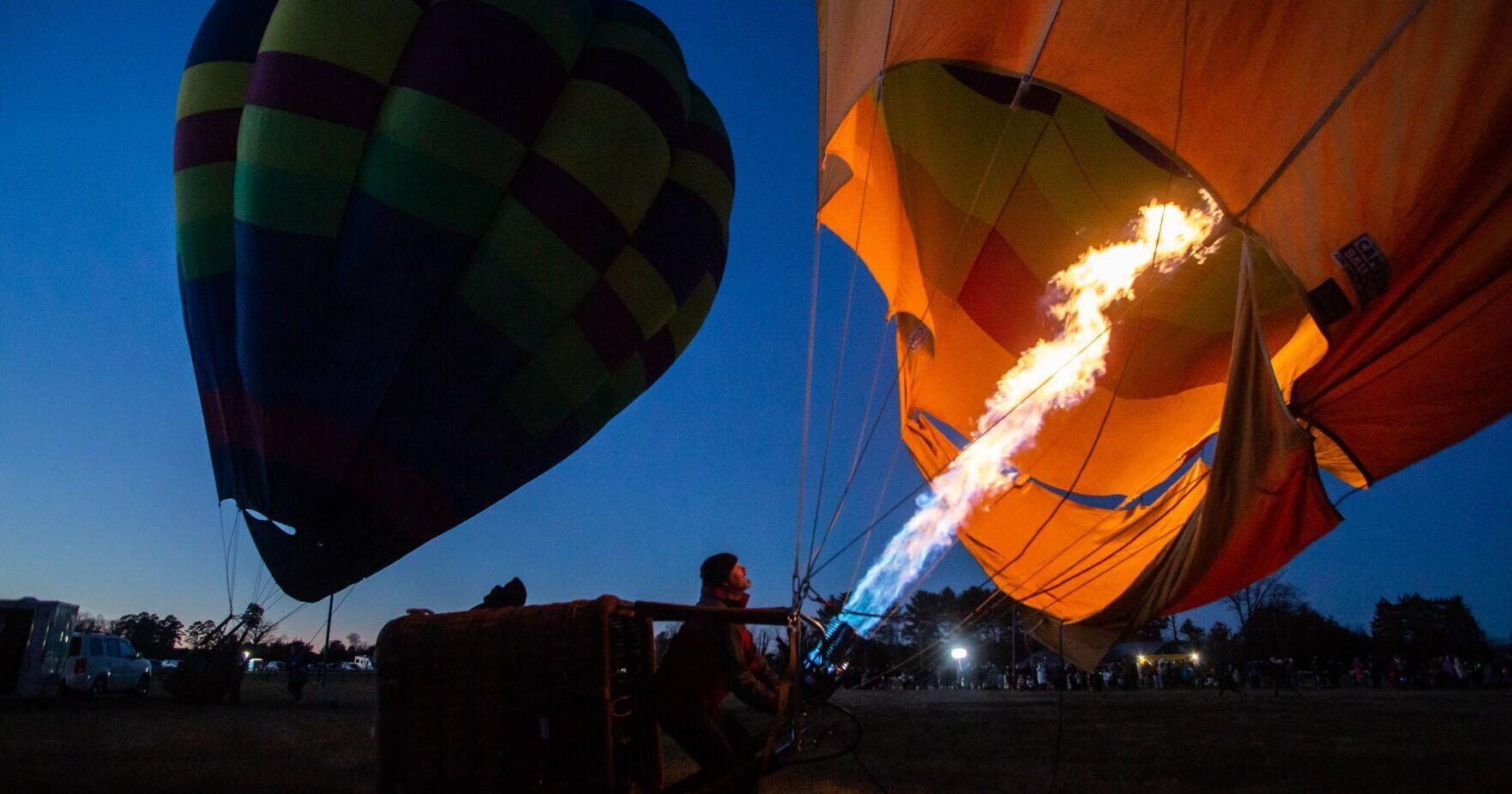 Failure to launch: Foxfield's inaugural hot air balloon festival too popular for its own good - Vimarsana News