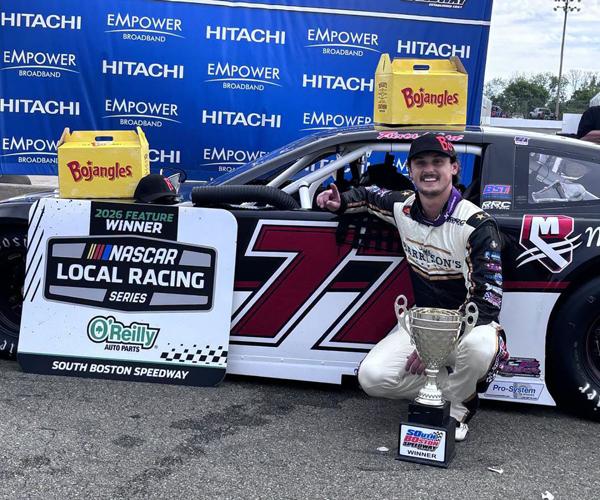 Ward wins Late Model feature backward