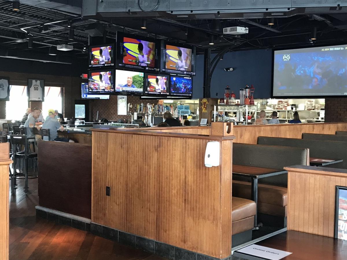 Dining Patrons Gym Goers Come Out In Earnest As Phase Two Allows More Normalcy Local News Godanriver Com