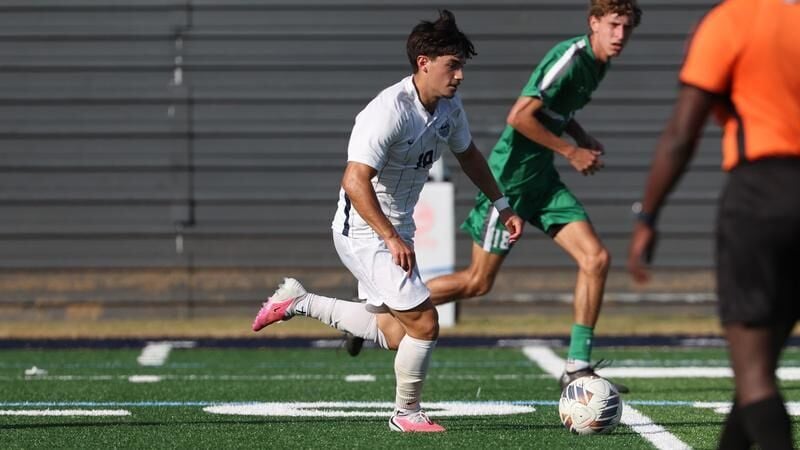 Men’s soccer battles but falls just short of Eastern Mennonite