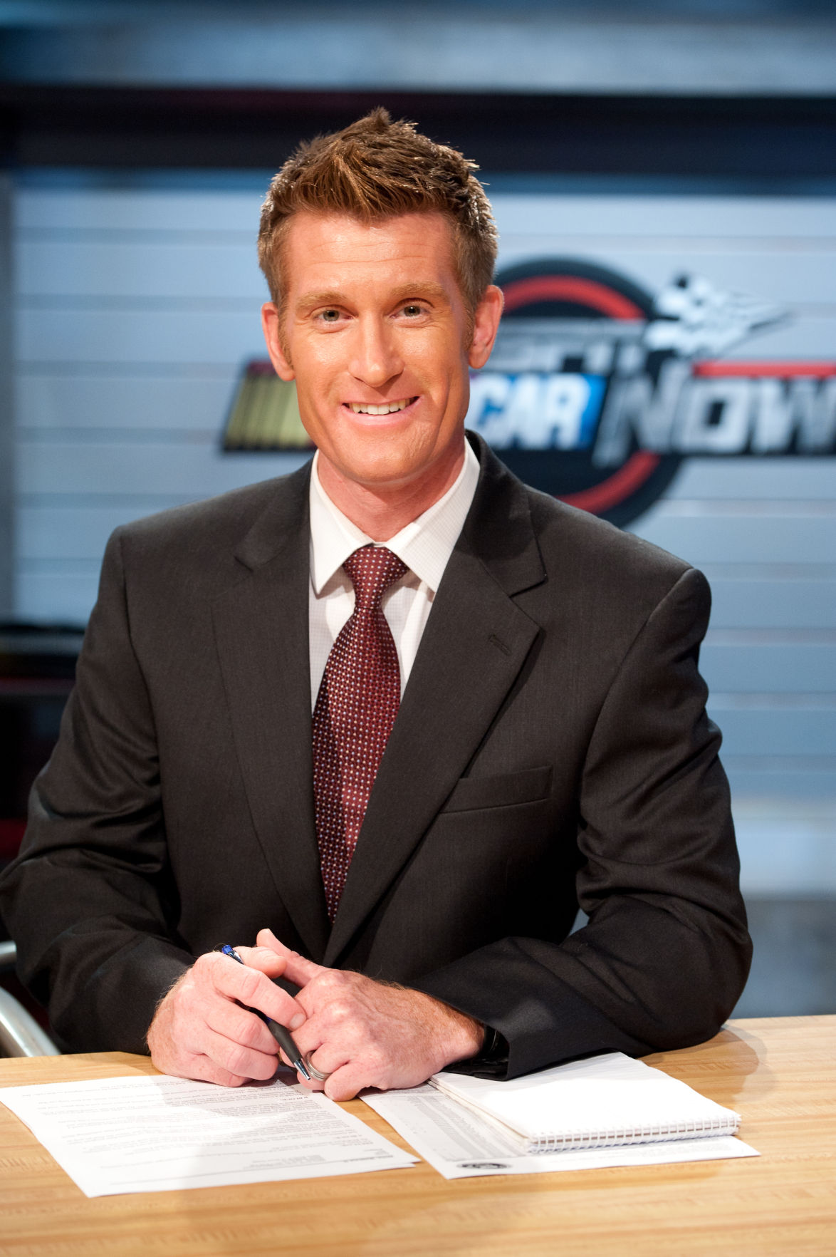 Returns To Martinsville With Espn Colleagues A Homecoming Of Sorts