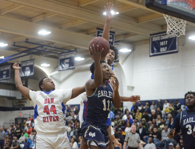 Eagles and Tigers Sweep at Holiday Basketball Tournament