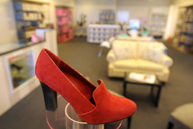 shoe stores still open