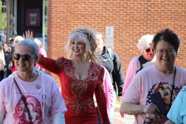 Dolly Walk