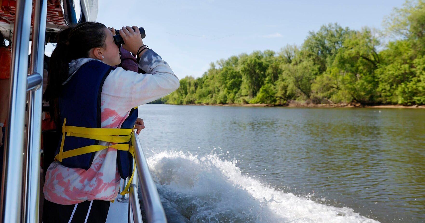 Virginia: James River water's healthier, some fish struggle - Vimarsana News