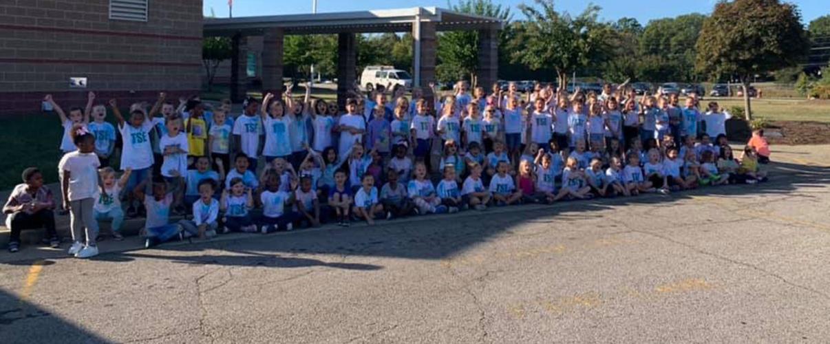 Twin Springs Elementary School holds color run