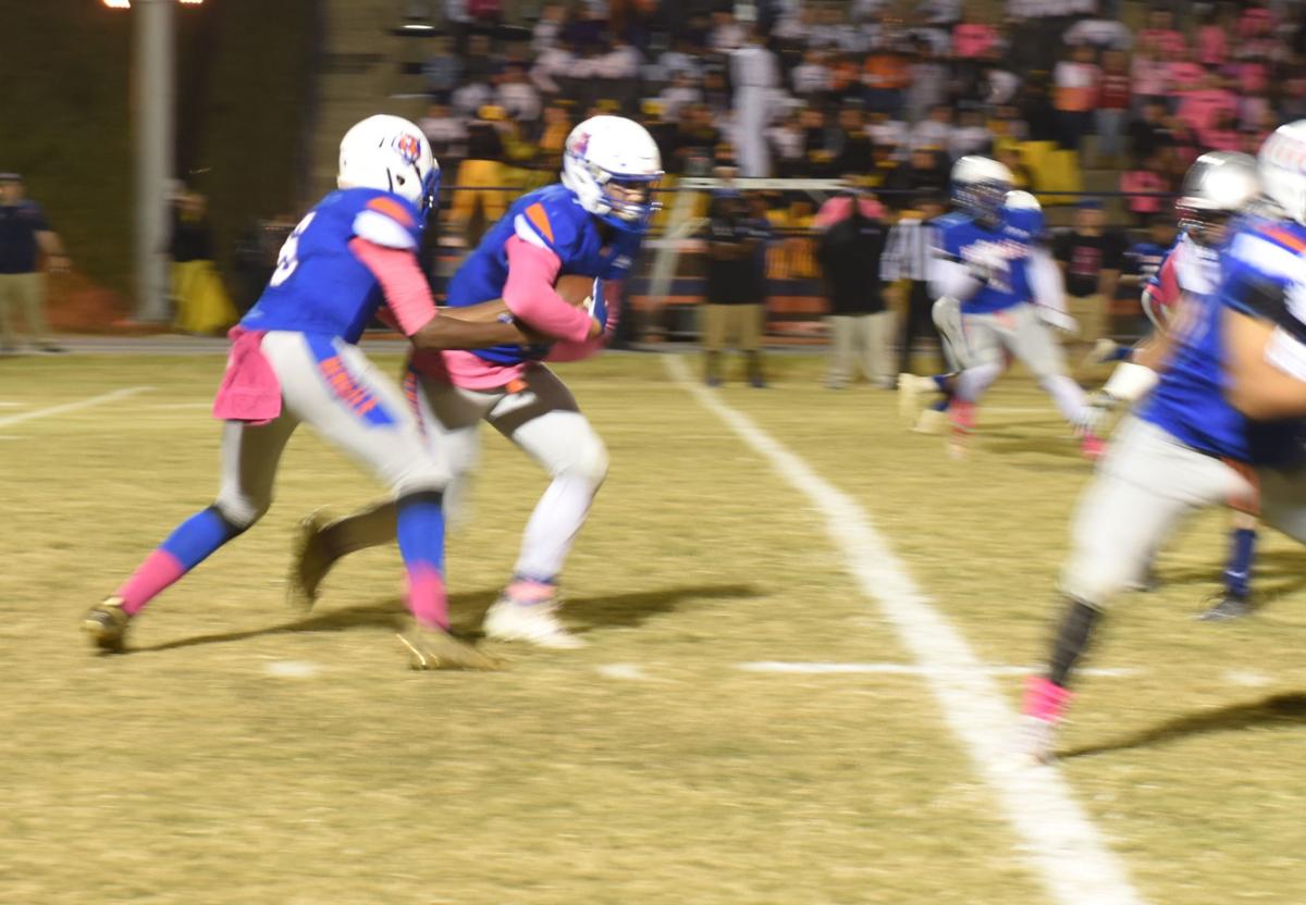 Eagles Thwart Bengals Comeback Set Up District Championship With Magna Vista High School Godanriver Com
