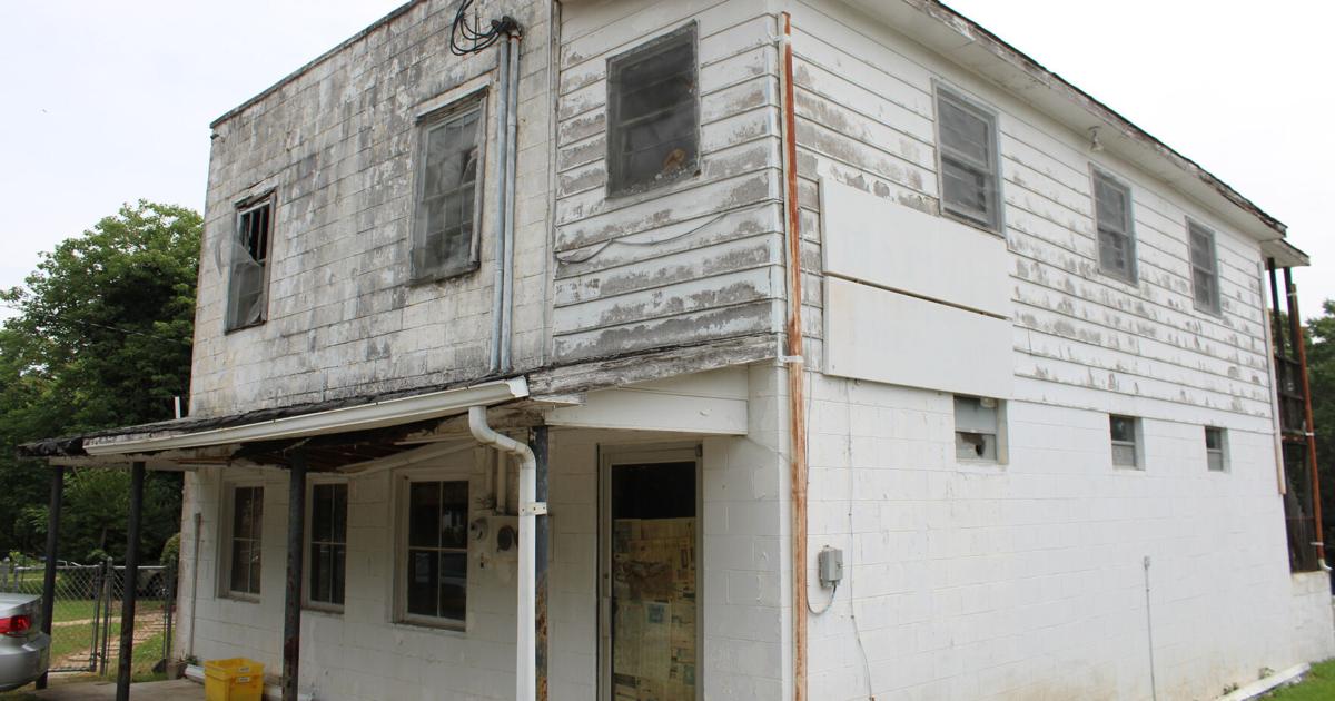 Highway marker to be dedicated at Gilbert's Restaurant in Chatham