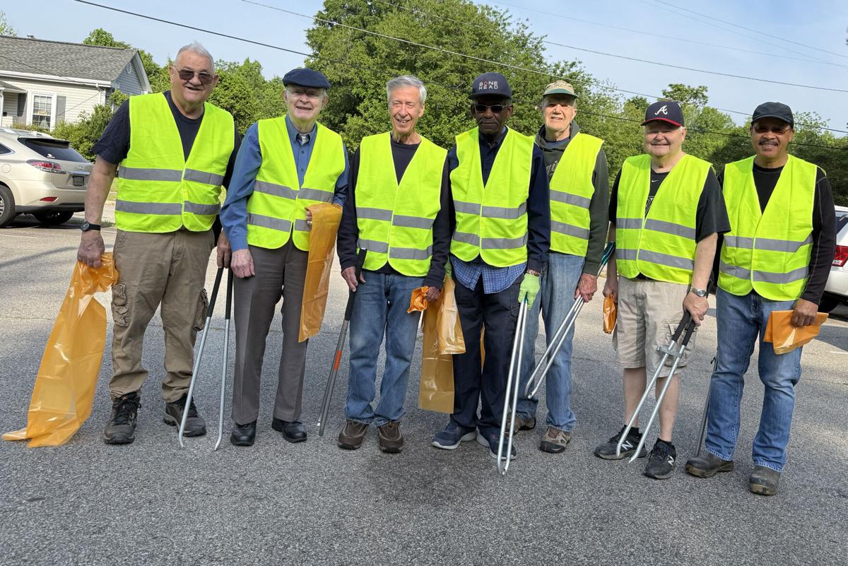 Danville Kiwanis Club members pick up trash