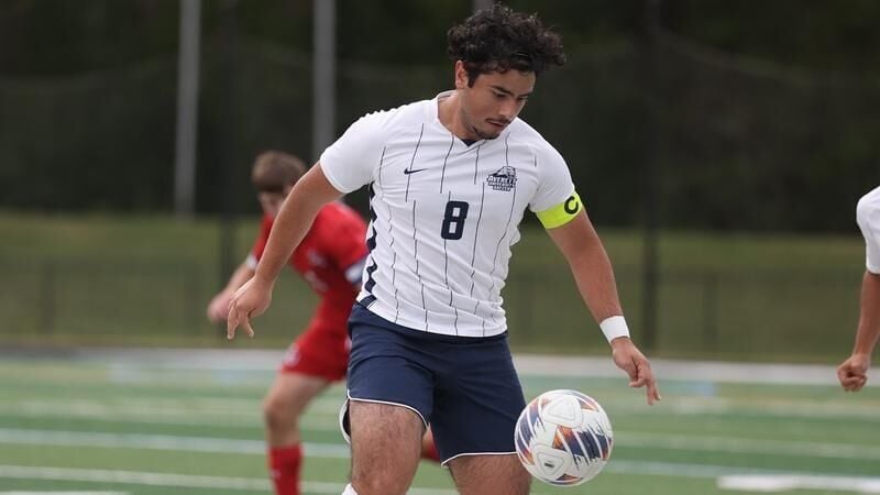 FOLLOW LIVE: Men’s soccer to battle No. 6 Lynchburg Saturday at 3 p.m. in final home game of season