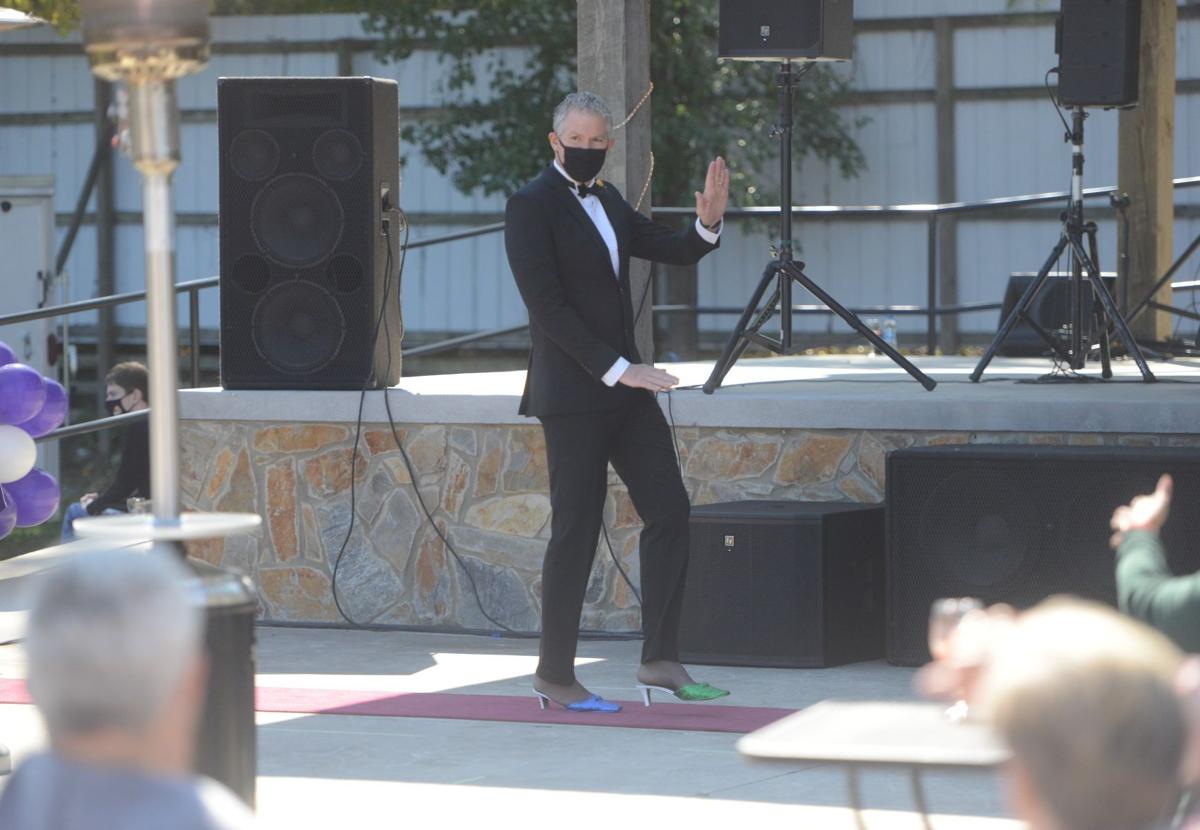 Heels 10 Alan Larson.jpg