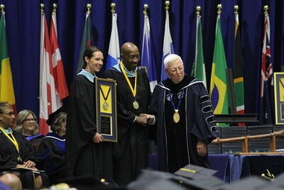 Averett University Honors Four with President’s Medal