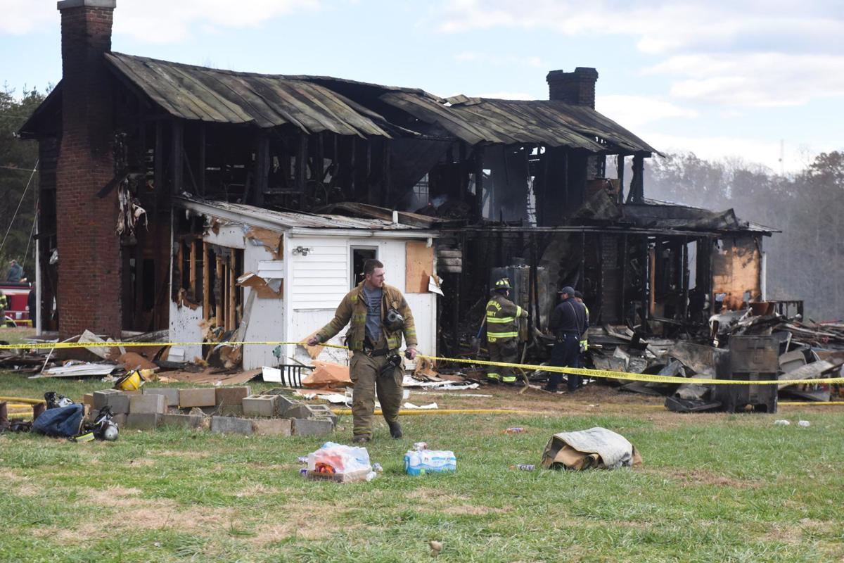 Officials aren’t sure what caused fire that killed two in Gretna, but