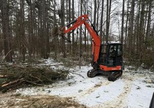 Danville's God's Pit Crew extends stay in Mississippi helping after ice storm