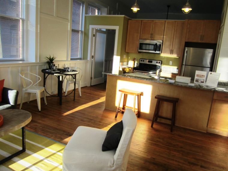 House Tour Anriver