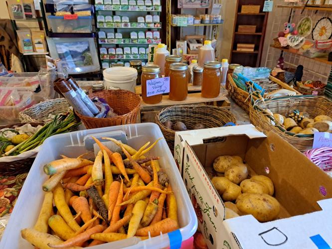 Lower Valley Farmers Market-produce.jpg