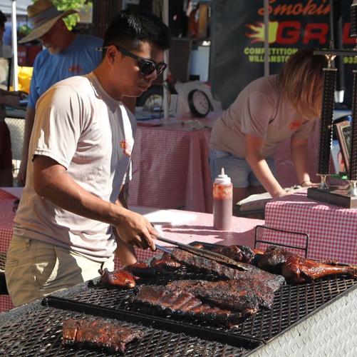 Squealin' on the Square returns to downtown Laurens News
