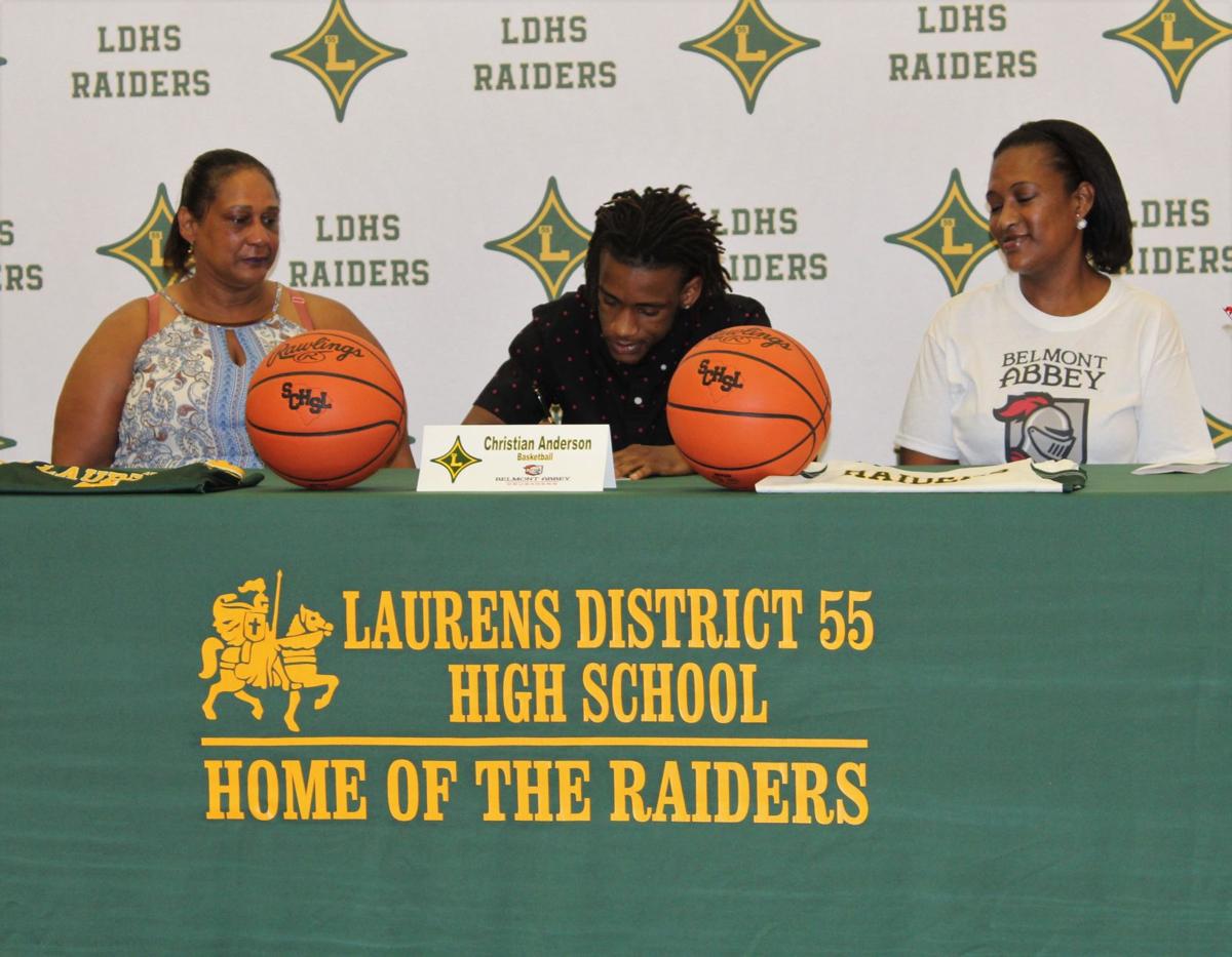 Raiders Anderson Signs With Belmont Abbey Sports Golaurens Com