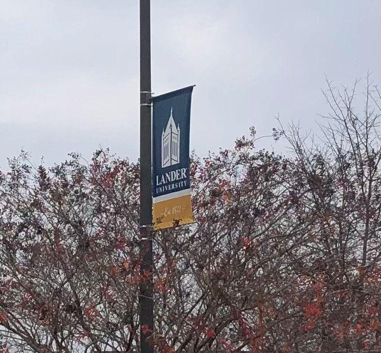 Lander University announces Dean's List for Fall 2021 News