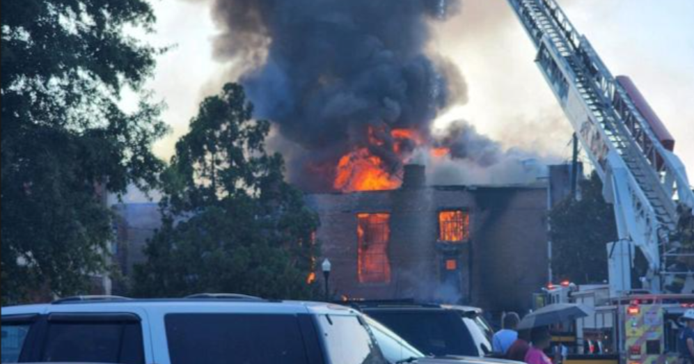 House of Pizza Clinton files lawsuit against city, county