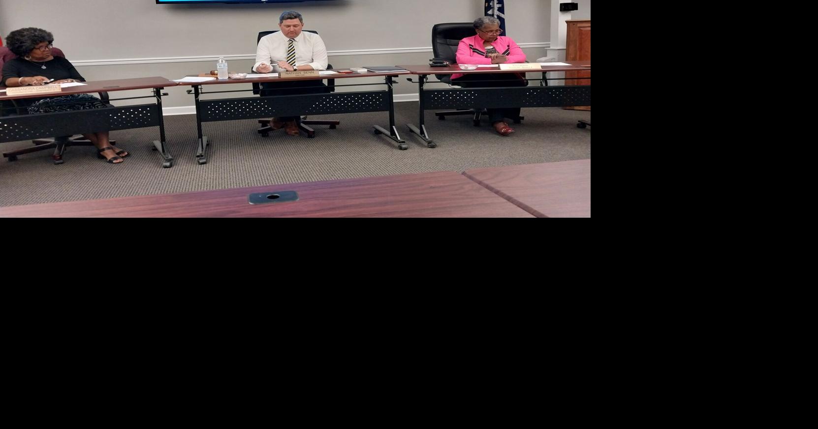 City of Laurens updates fee/tax collection agreement with Laurens