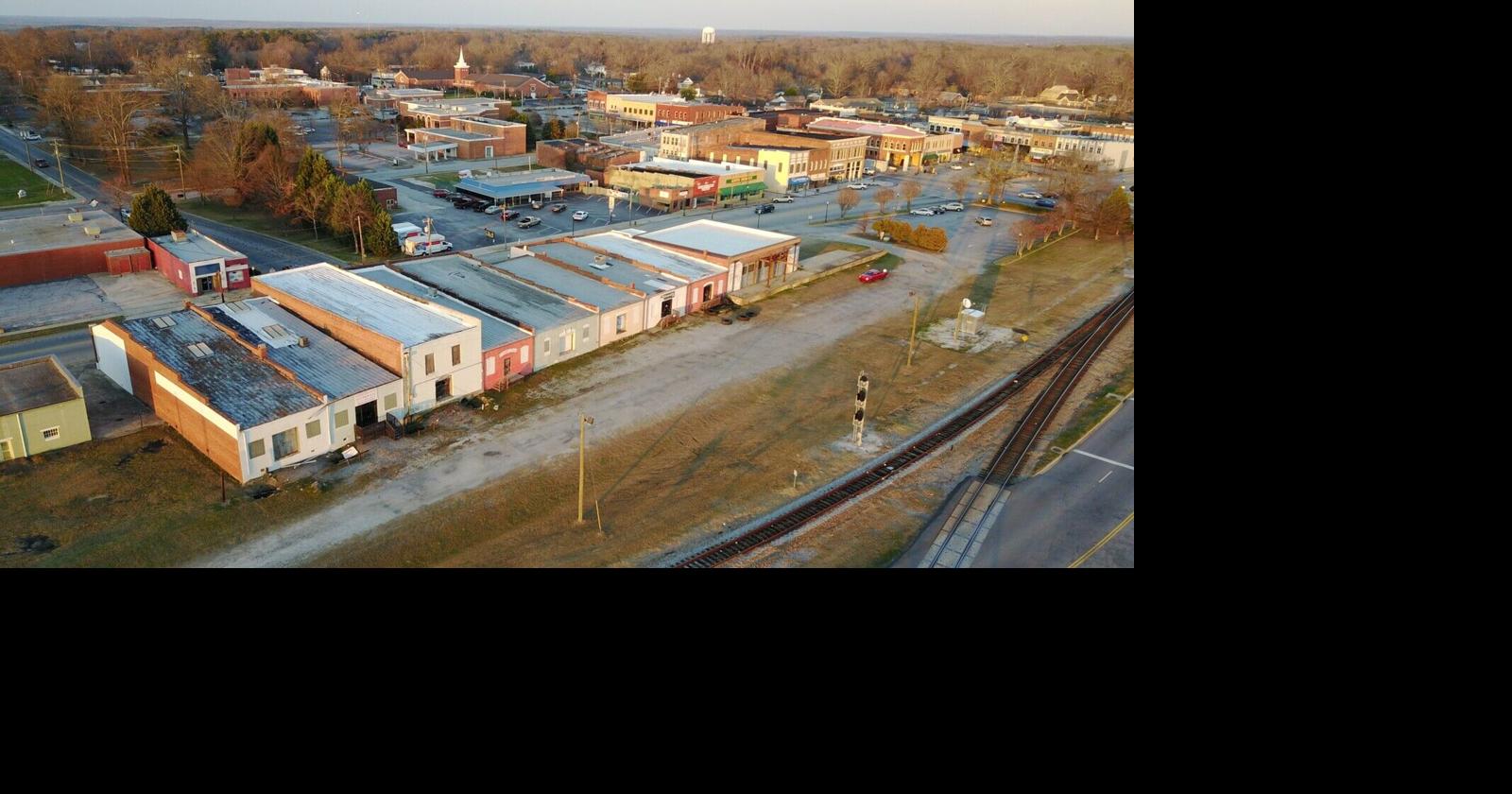 City of Clinton requests $250K from LCDC to build parking lot at new ...