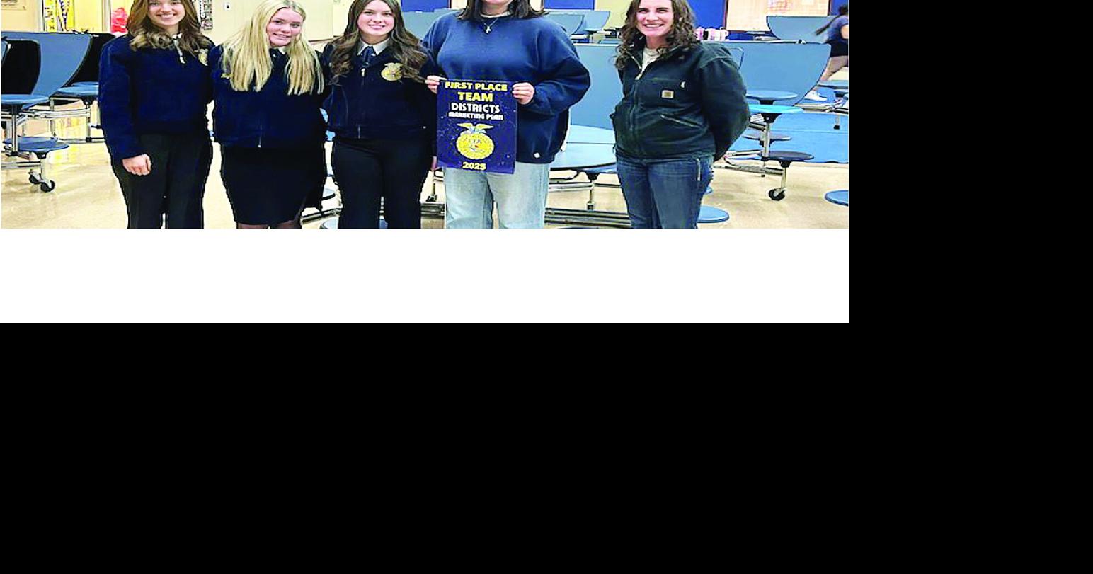 FFA members build holiday cow in hands-on project | Features ...
