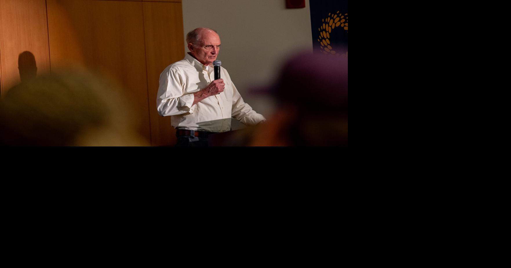 Visiting professor details novel, intricacies of climate change | News ...