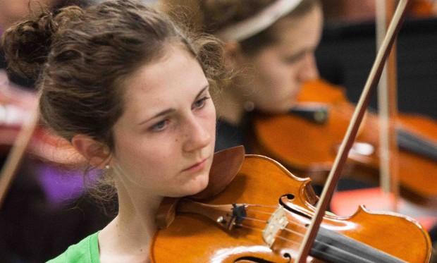 Gu Symphony To Perform With Renowned Violinist Arts Entertainment Gonzagabulletin Com Sonate pour violon et violoncelle en quatre parties: the gonzaga bulletin