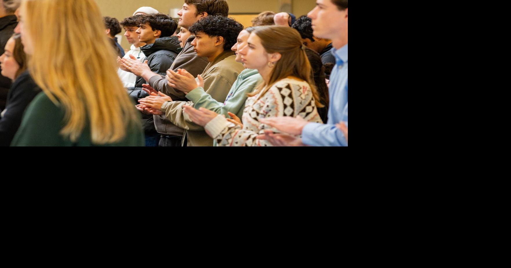 Plane crash survivor delivers inspiring remarks at GU's Regis Lecture