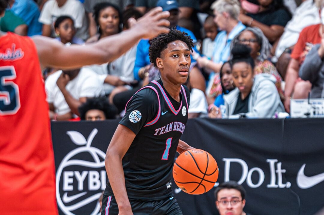 Dooney Johnson Commits to Gonzaga, Transferring to East River High School
