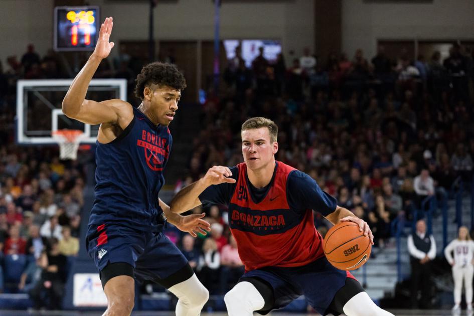 Men S Basketball Putting The Krazi In Kraziness In The Kennel Sports Gonzagabulletin Com