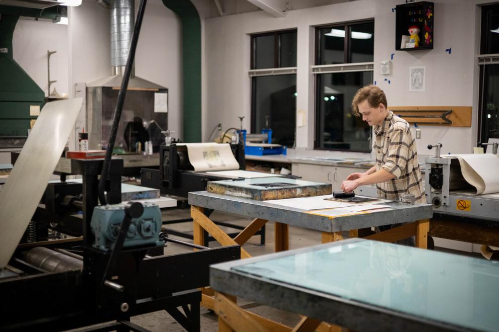 Spokane native Jesse Becker awarded GU senior art award