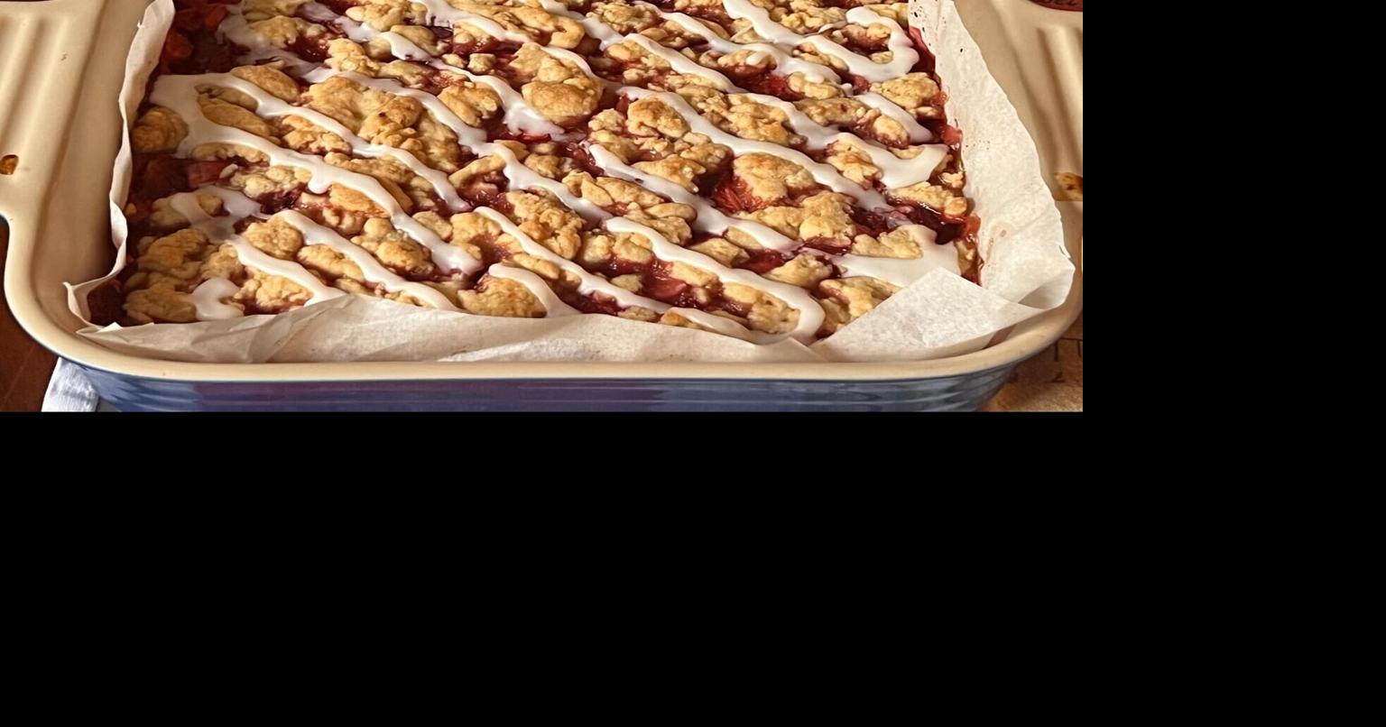 What's in a recipe: Celebrate spring with strawberry lemon crumb bars