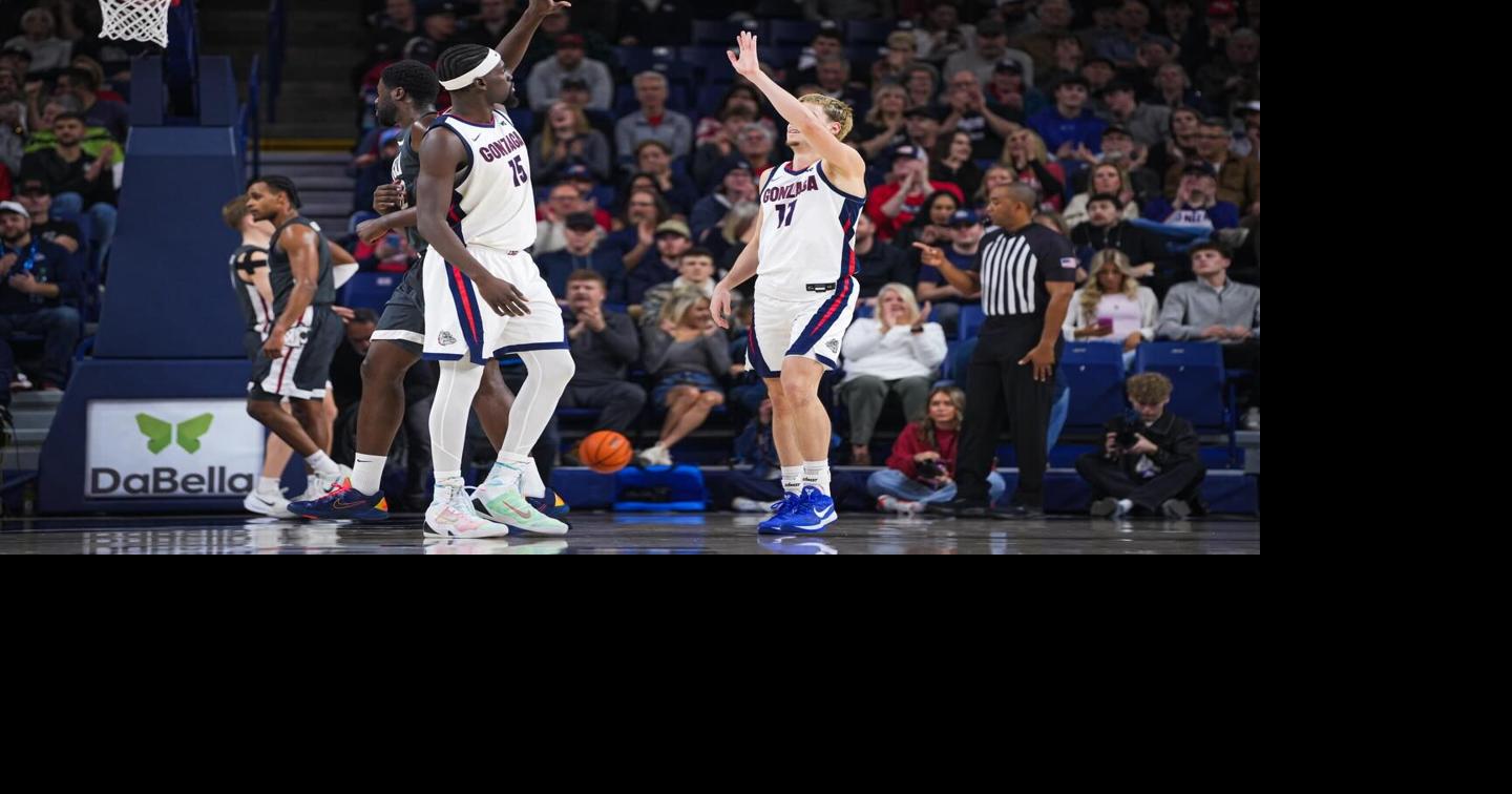 GU shines on both ends of the court in 30-point rout of Washington State