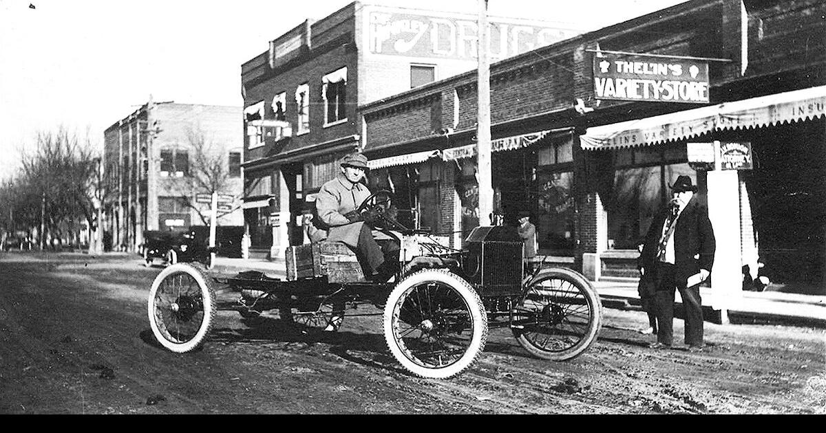 BUILDING A COMMUNITY Hinkley left his mark on Gothenburg News