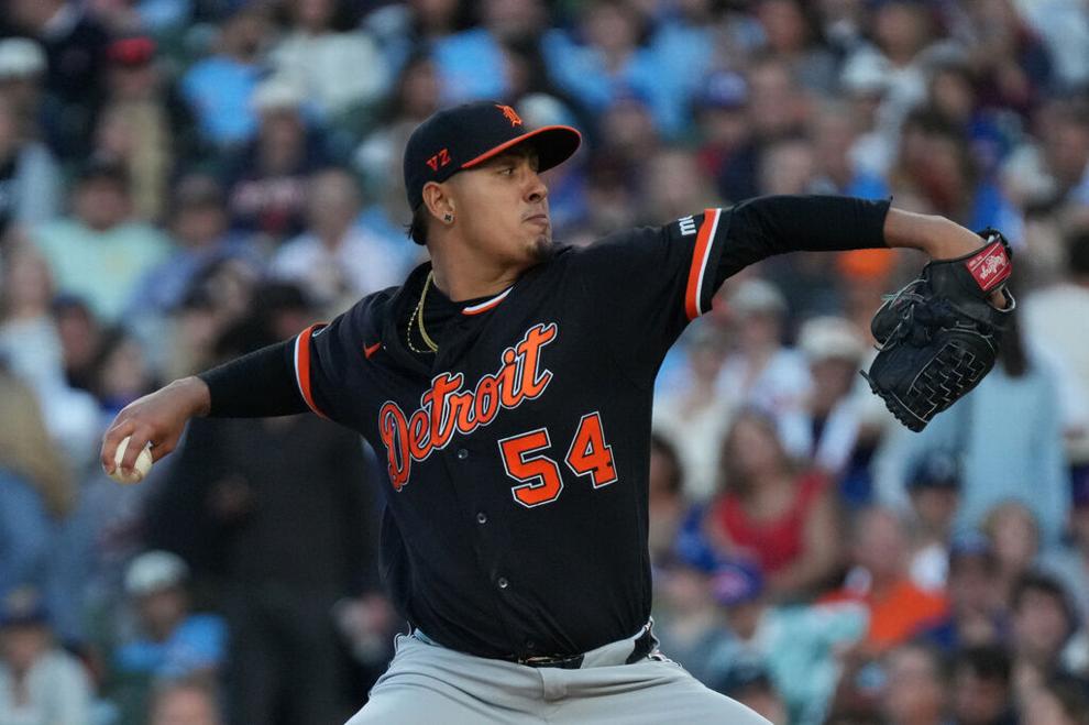 Montero and relievers combine on a 4-hitter, Tigers beat the Cubs 5-1