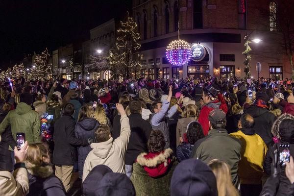 Grand Haven Christmas Parade 2022 Downtown Ball Drop Planned For New Year's Eve | Local News |  Grandhaventribune.com