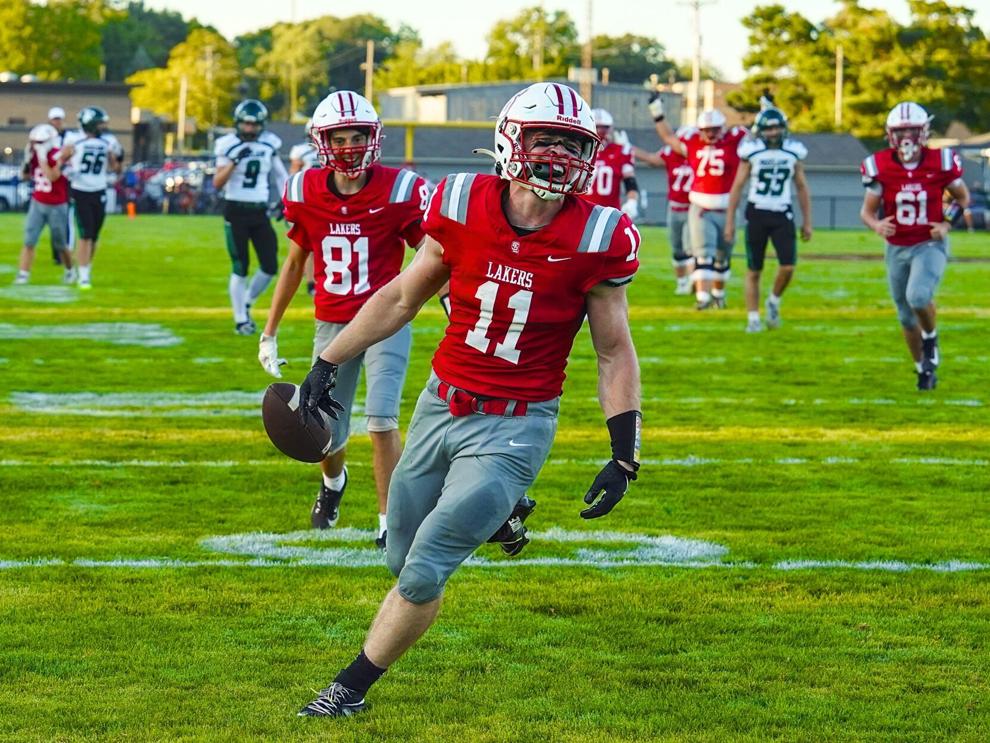Spring Lake finds its rhythm in 34-17 home-opening win over Freeland