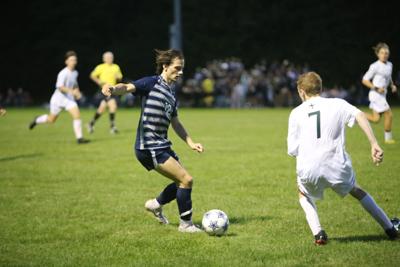 Local roundup: Crucial win for GH water polo, SL golf blows away